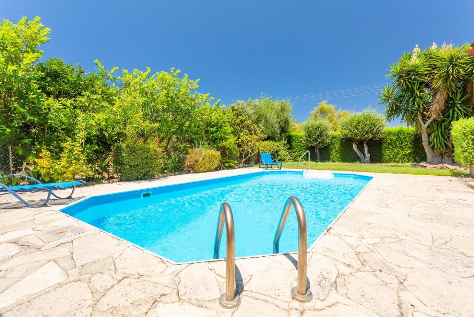 Sun Beach Villa Thio Polis المظهر الخارجي الصورة