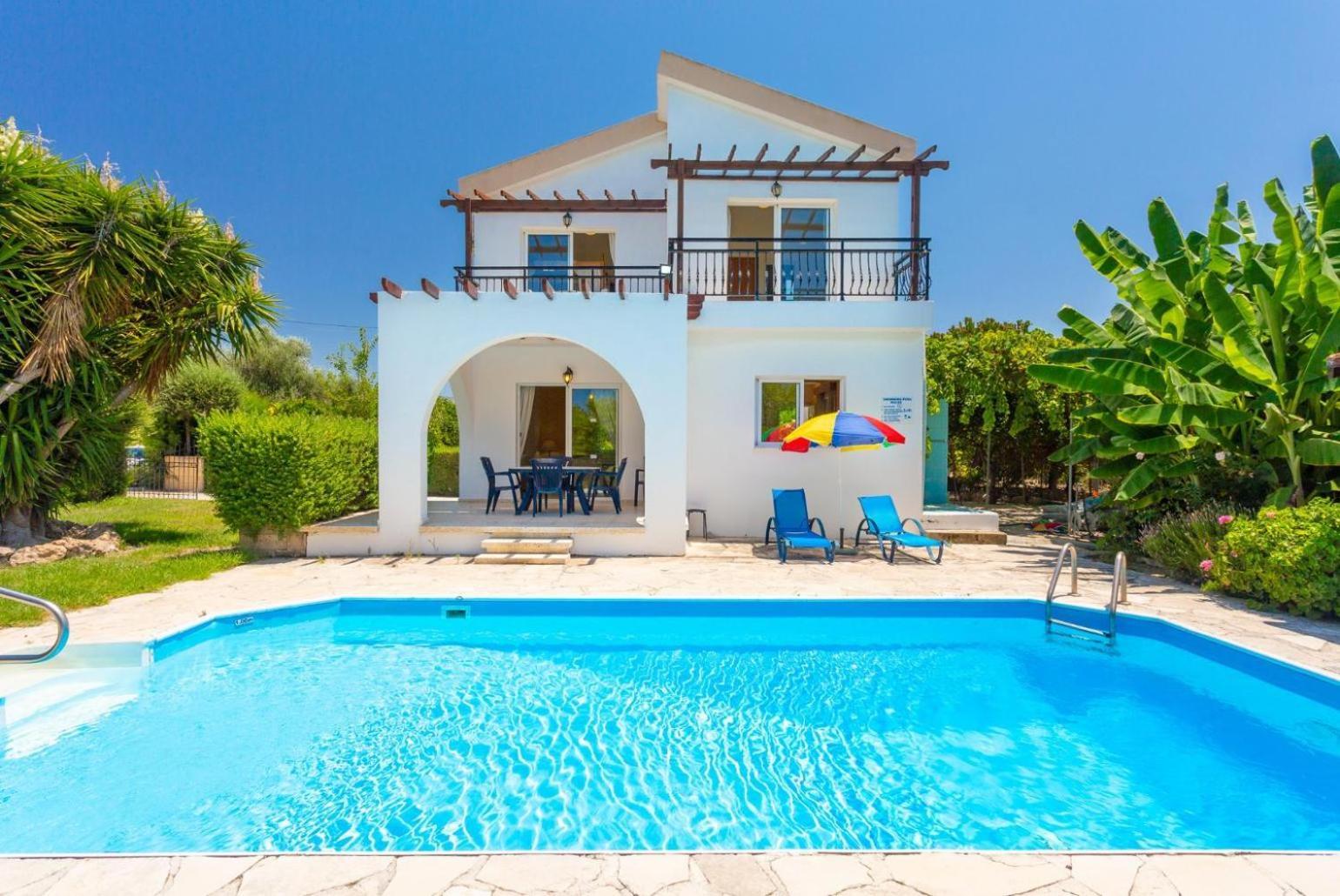 Sun Beach Villa Thio Polis المظهر الخارجي الصورة