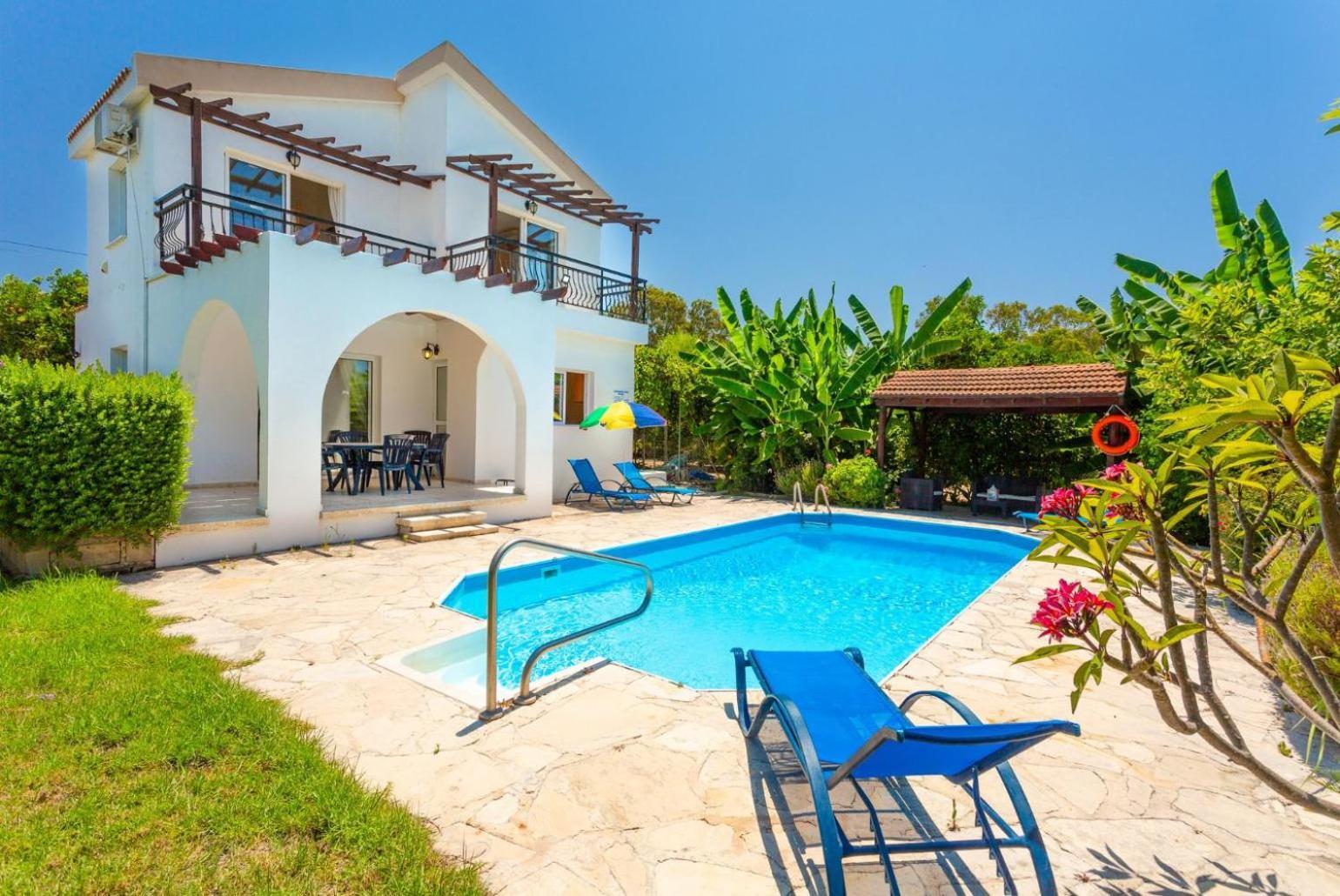 Sun Beach Villa Thio Polis المظهر الخارجي الصورة